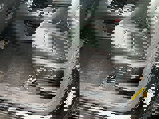 Used 2024 GMC Terrain SLT image 24