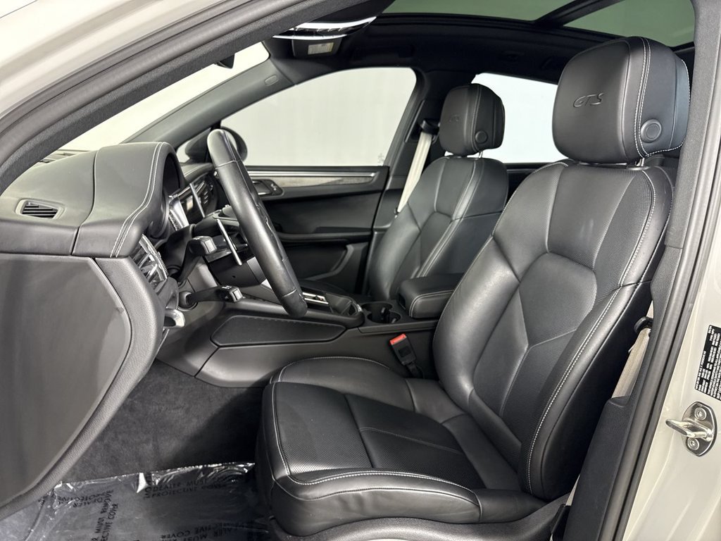 Certified 2024 Porsche Macan GTS AWD/4WD image 5