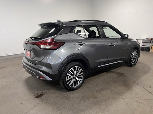 Used 2024 Nissan Kicks SR image 5