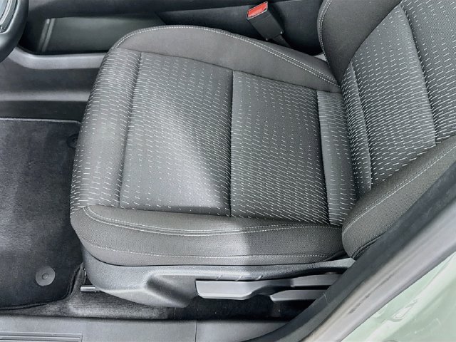 Used 2026 Chevrolet Equinox LT AWD/4WD image 20