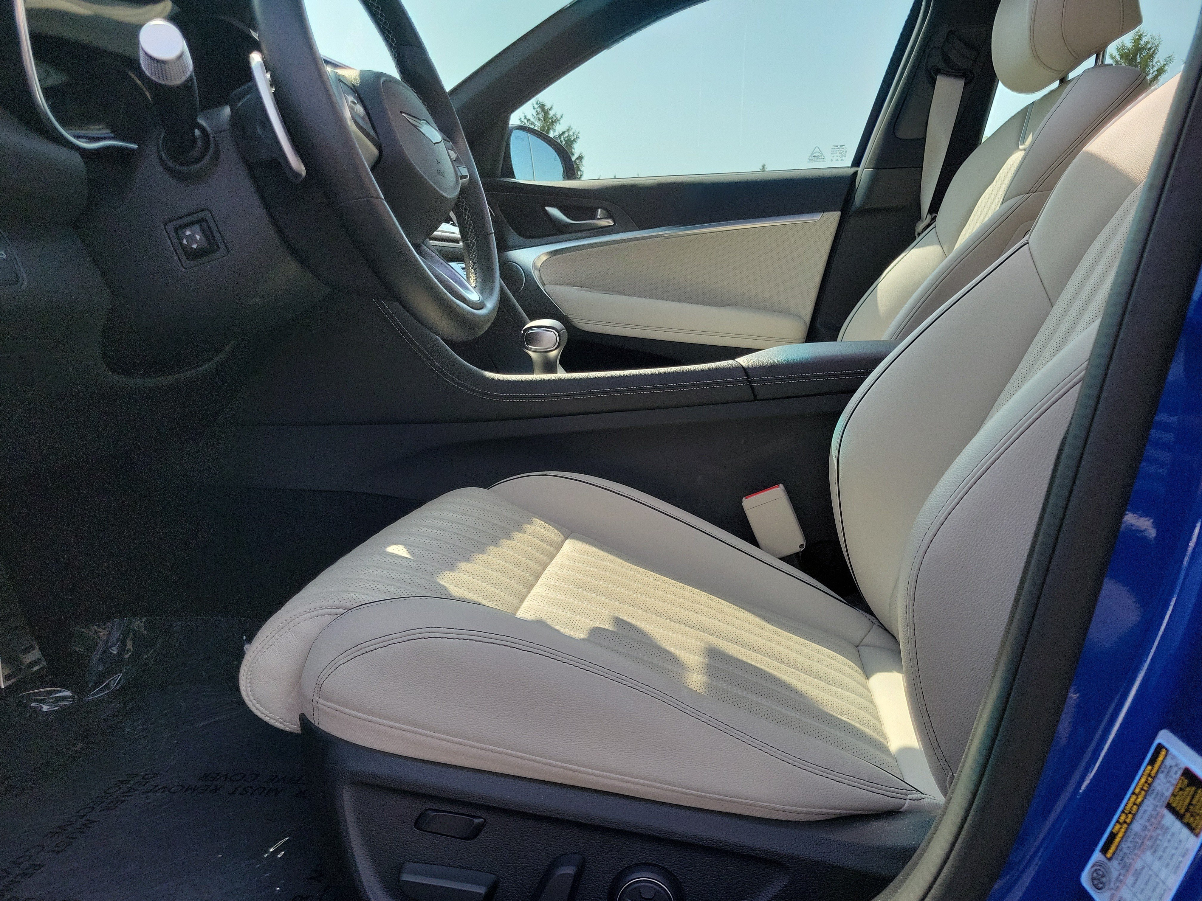 Used 2025 Genesis G70 3.3T Advanced AWD/4WD image 16