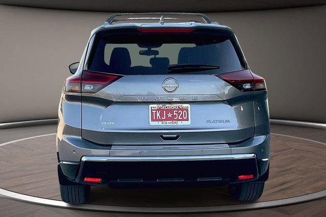 Certified 2025 Nissan Rogue Platinum w/ Platinum Premium Package FWD image 4