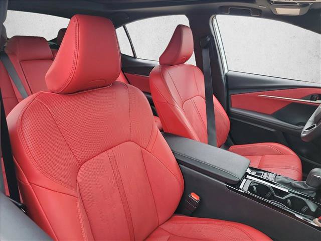 Used 2025 Toyota Camry XSE w/ Premium Package image 15