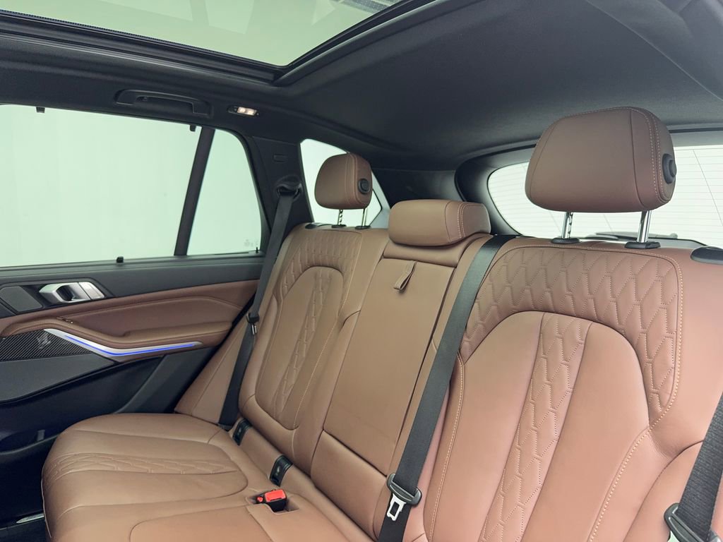 Used 2023 BMW X5 M50i w/ Executive Package image 42