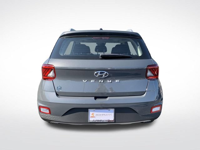 New 2026 Hyundai Venue SEL FWD image 15