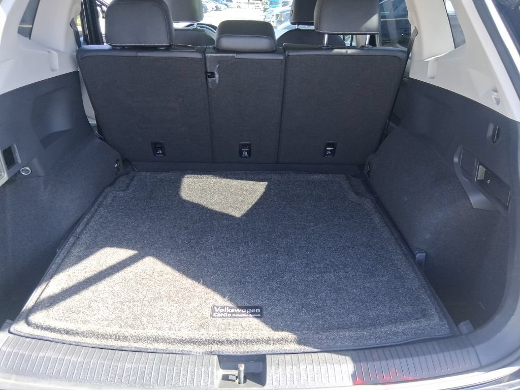 Used 2021 Volkswagen Tiguan SEL AWD/4WD image 22