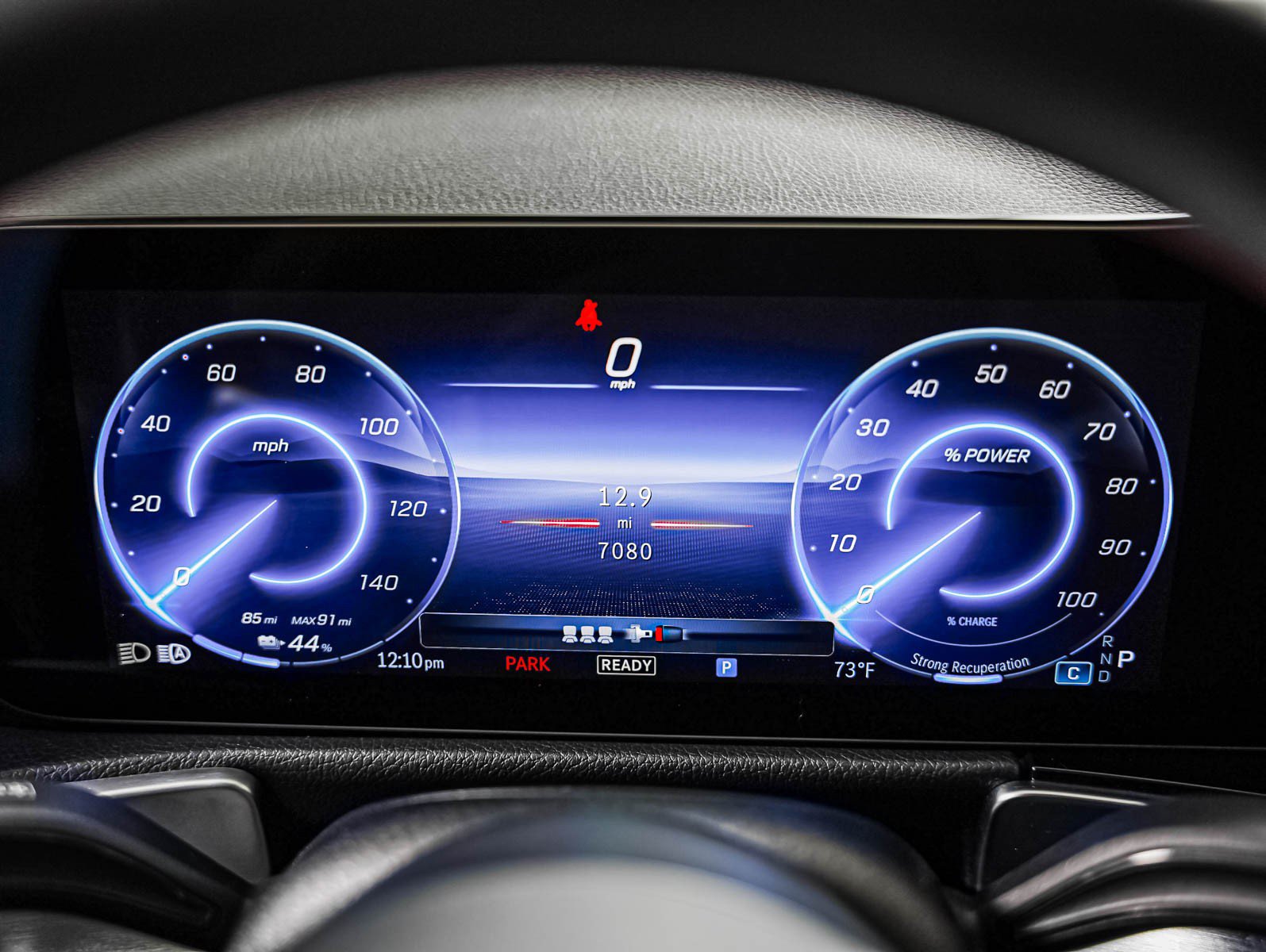 Certified 2024 Mercedes-Benz EQB 300 4MATIC image 17