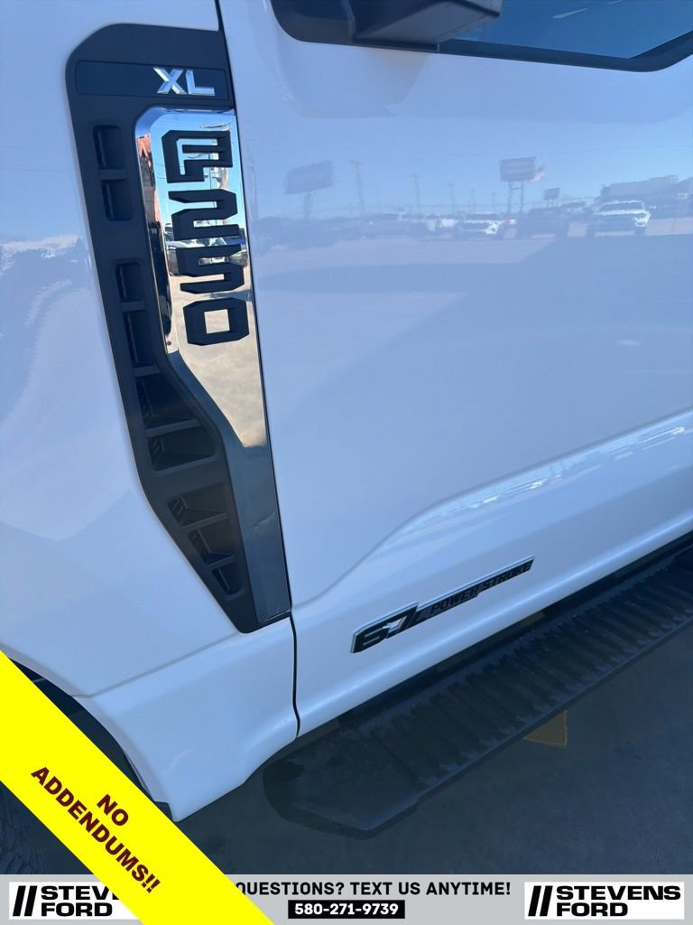New 2026 Ford F250 XL w/ FX4 Off-Road Package image 11