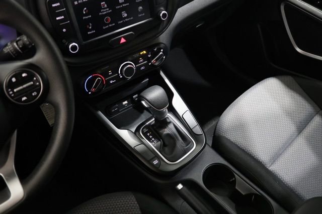 Used 2025 Kia Soul LX FWD image 29