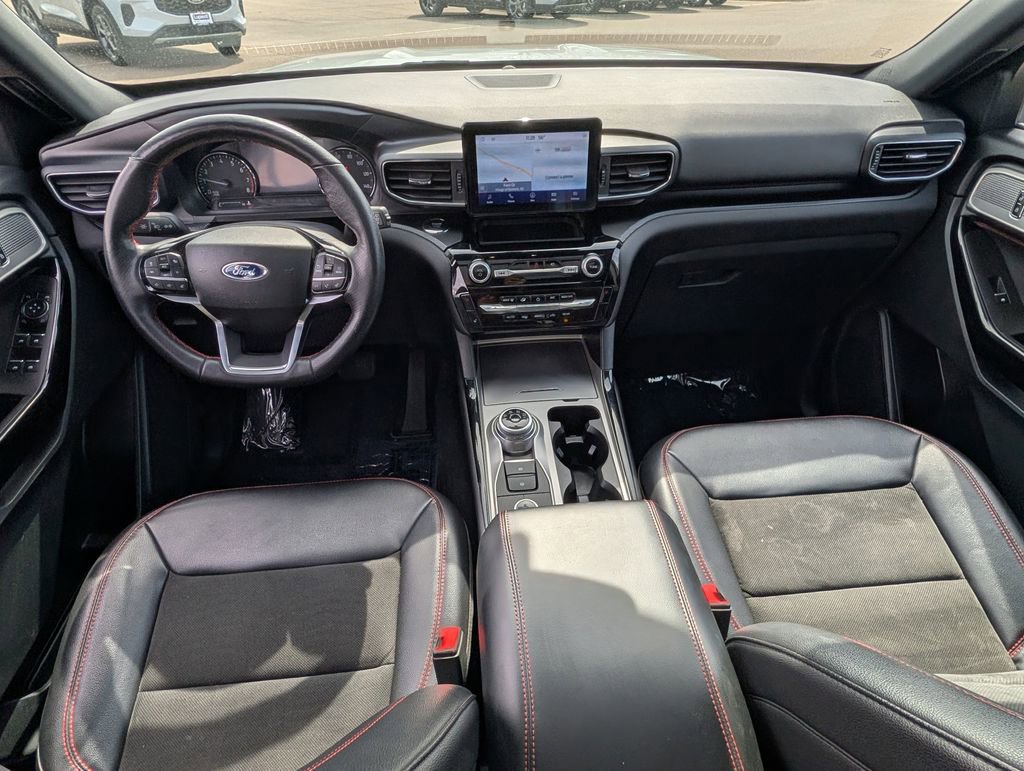 Certified 2023 Ford Explorer ST-Line w/ Class IV Trailer Tow Package image 13