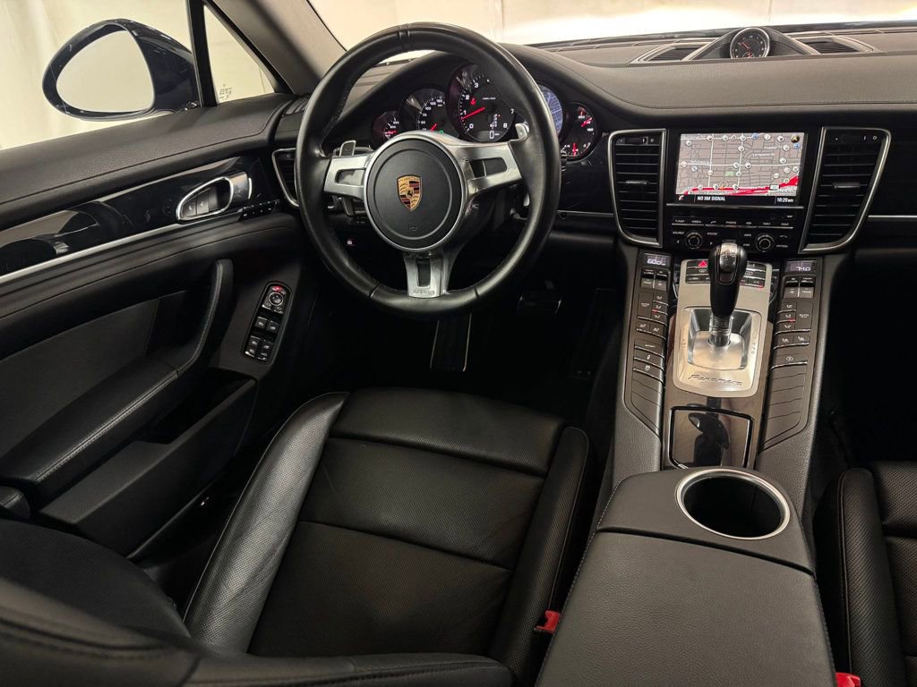 Used 2016 Porsche Panamera Edition image 43
