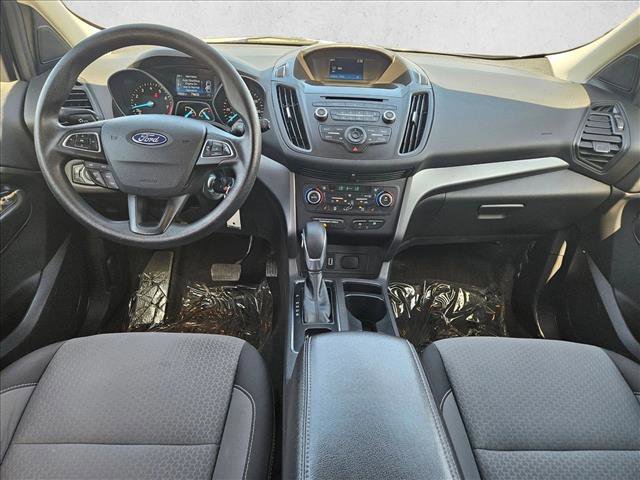 Used 2018 Ford Escape SE FWD image 16