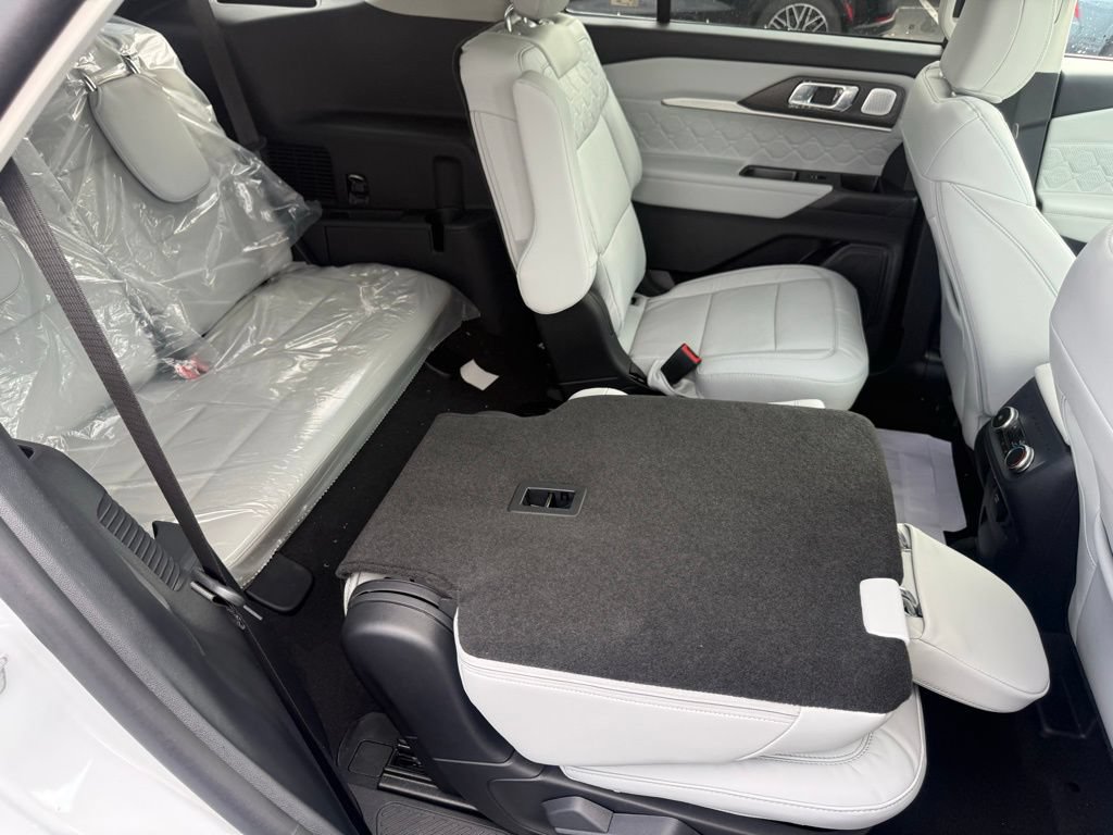 New 2026 Ford Explorer Platinum w/ LUX Leather Package AWD/4WD image 59