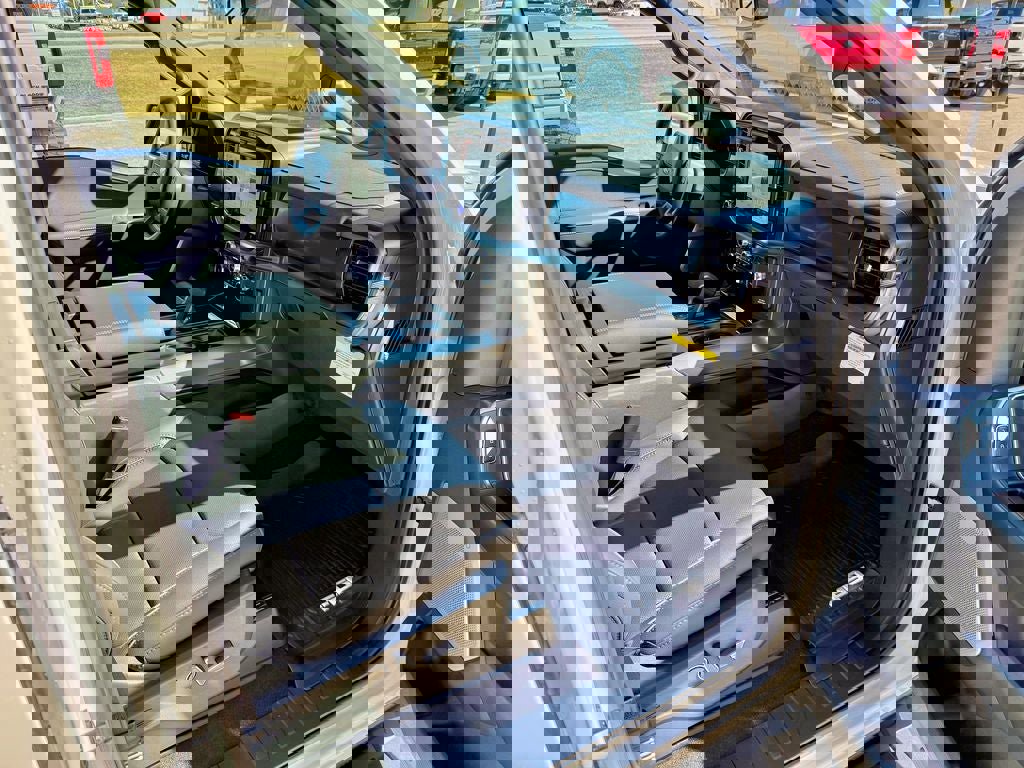 New 2026 Ford F150 Lariat w/ Equipment Group 502A High image 20