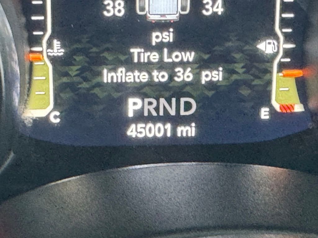 Used 2023 Jeep Gladiator Overland image 37