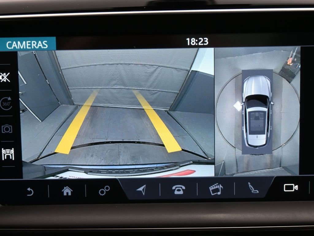 Used 2019 Jaguar F-PACE S image 15