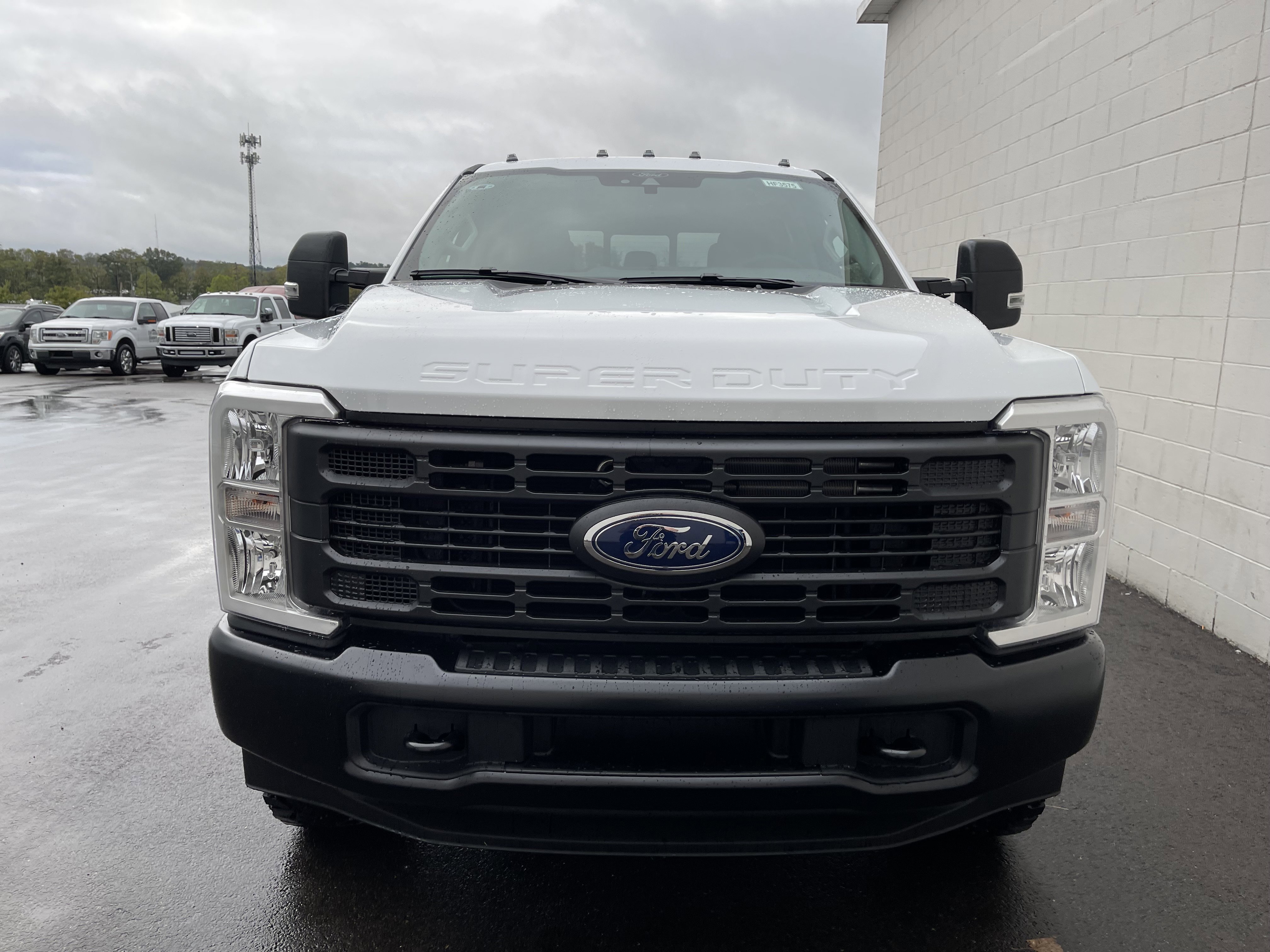 New 2026 Ford F250 XL w/ XL Off-Road Package image 4