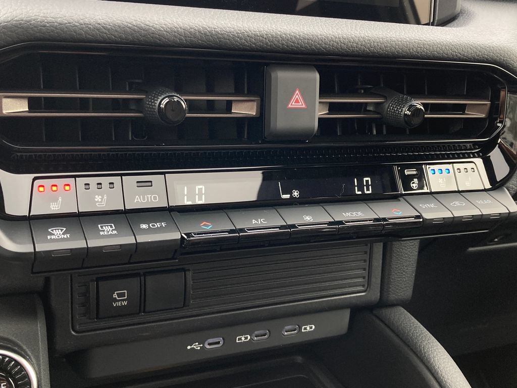 New 2026 Toyota Land Cruiser w/ Premium Package AWD/4WD image 27