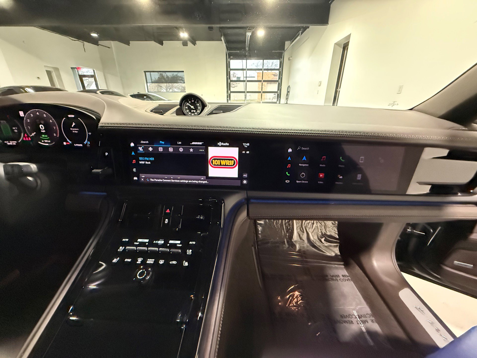 Used 2025 Porsche Panamera 4 image 51