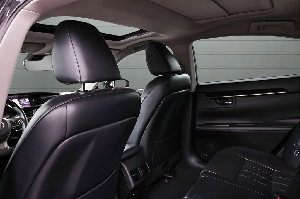 Used 2016 Lexus ES 350 image 54
