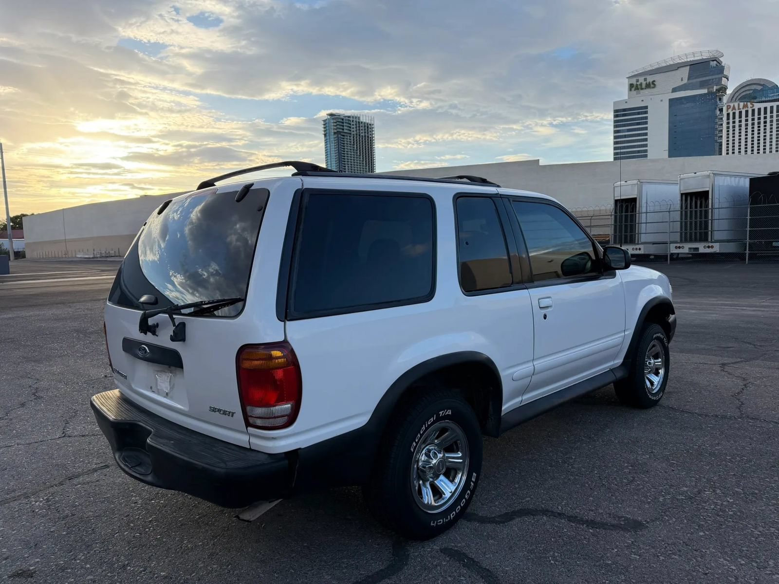 Used 1998 Ford Explorer Sport RWD image 5