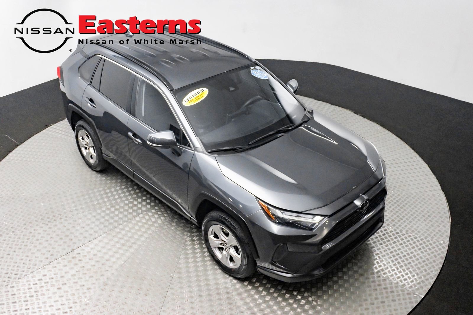 Used 2023 Toyota RAV4 XLE image 4