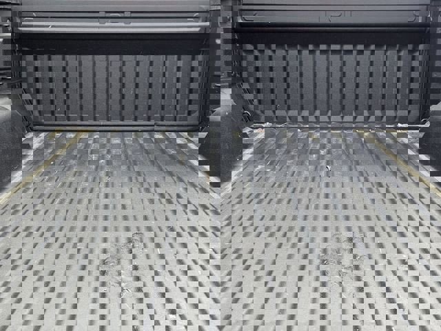 Used 2021 Chevrolet Silverado 1500 RST w/ Texas Edition Plus image 32