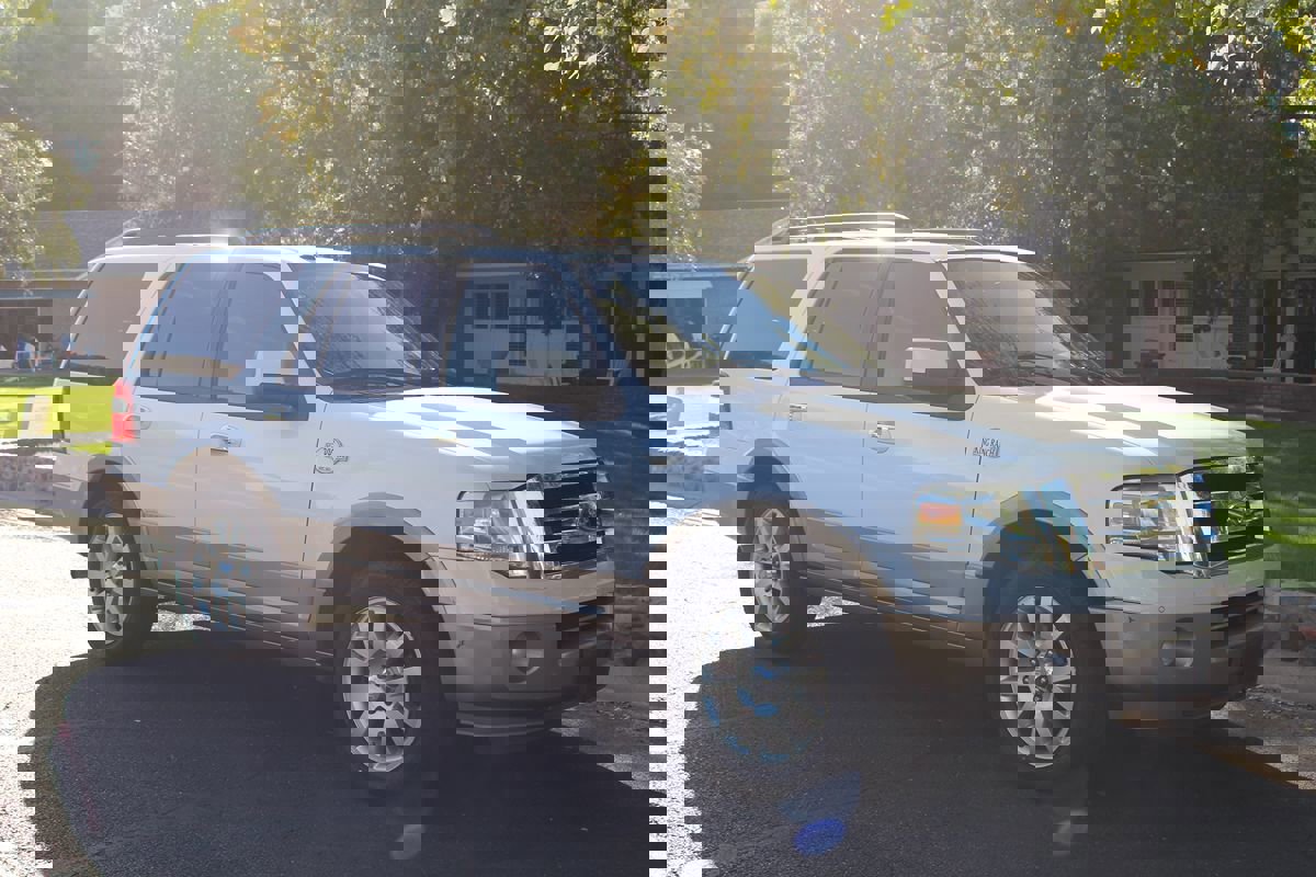 Used 2012 Ford Expedition King Ranch image 37