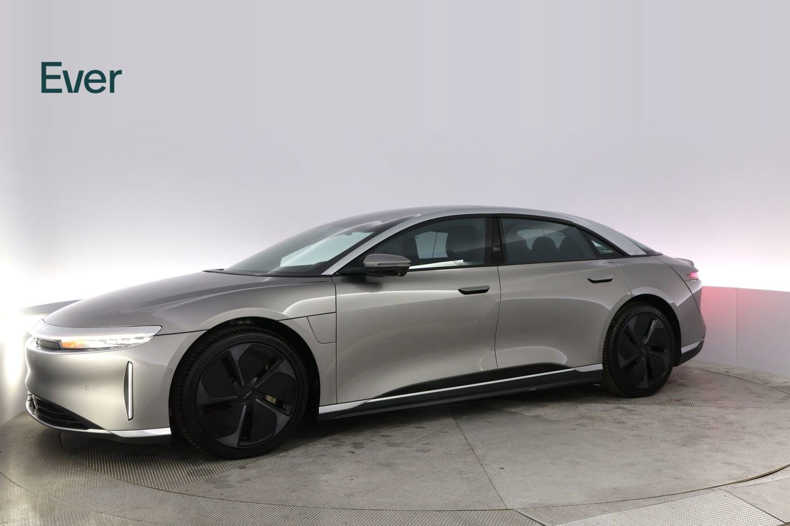 Used 2023 Lucid Air Touring AWD/4WD image 18