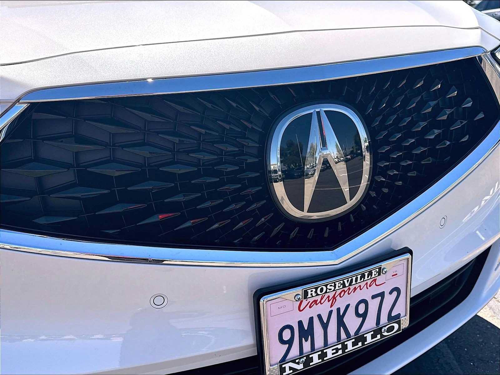 Used 2024 Acura MDX SH-AWD w/ Technology Package image 32