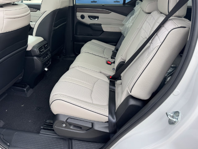 New 2026 Honda Pilot Elite image 16