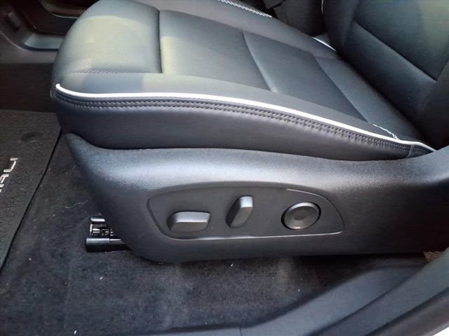 New 2026 GMC Acadia Denali w/ Super Cruise Package image 13