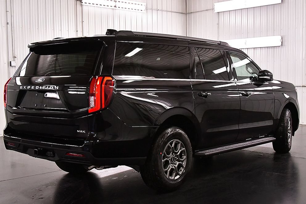 New 2027 Ford Expedition Max Active AWD/4WD image 7