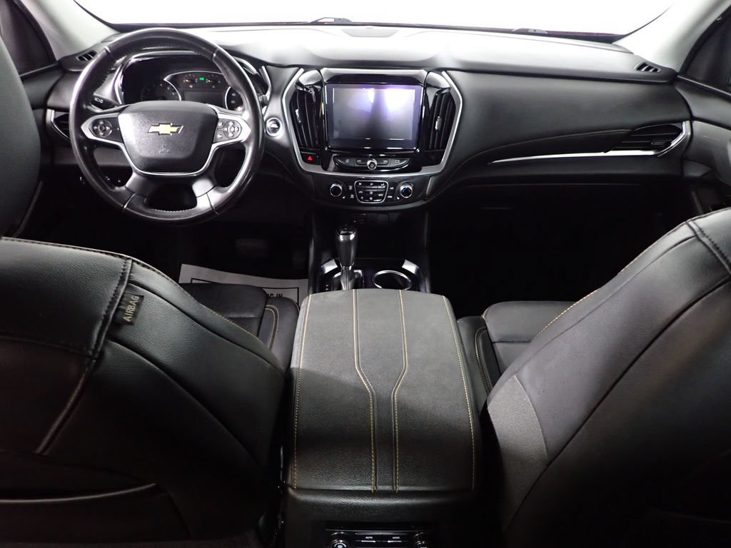Used 2020 Chevrolet Traverse LT w/ LT Premium Package AWD/4WD image 33