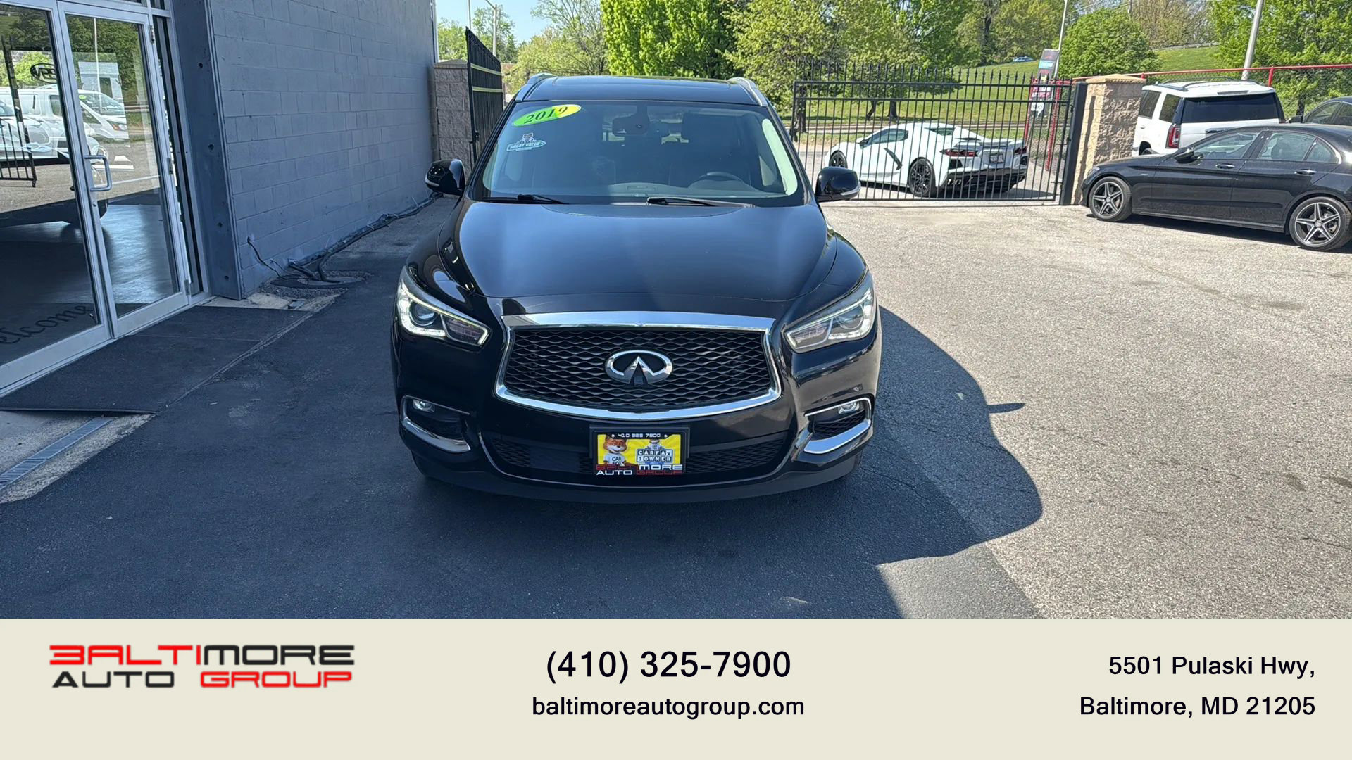 Used 2019 INFINITI QX60 Luxe w/ Essential Package image 2