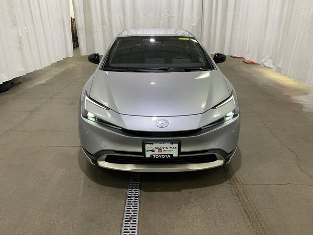 New 2026 Toyota Prius Plug-In Hybrid image 8