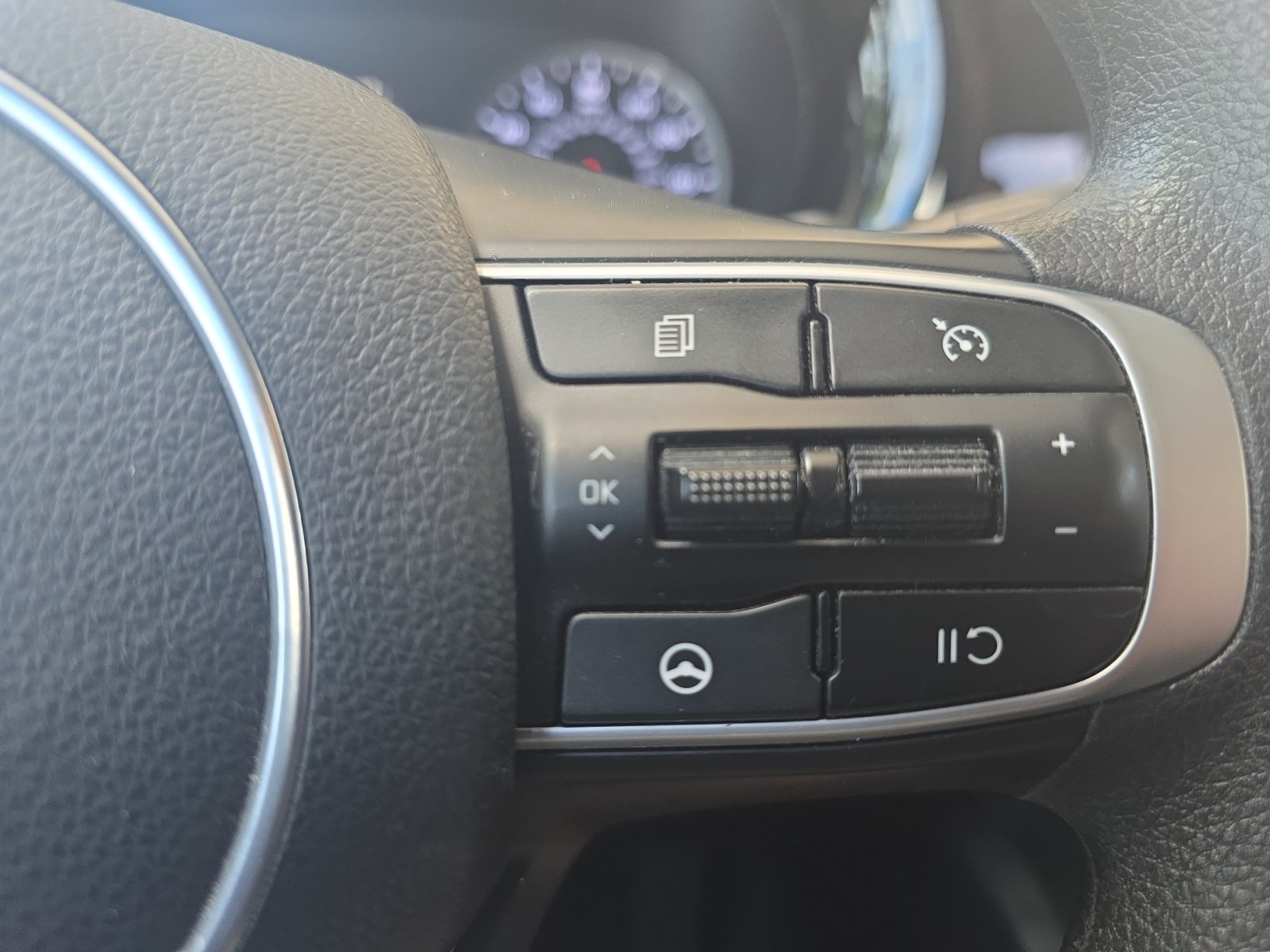 Certified 2023 Kia K5 LXS FWD image 23