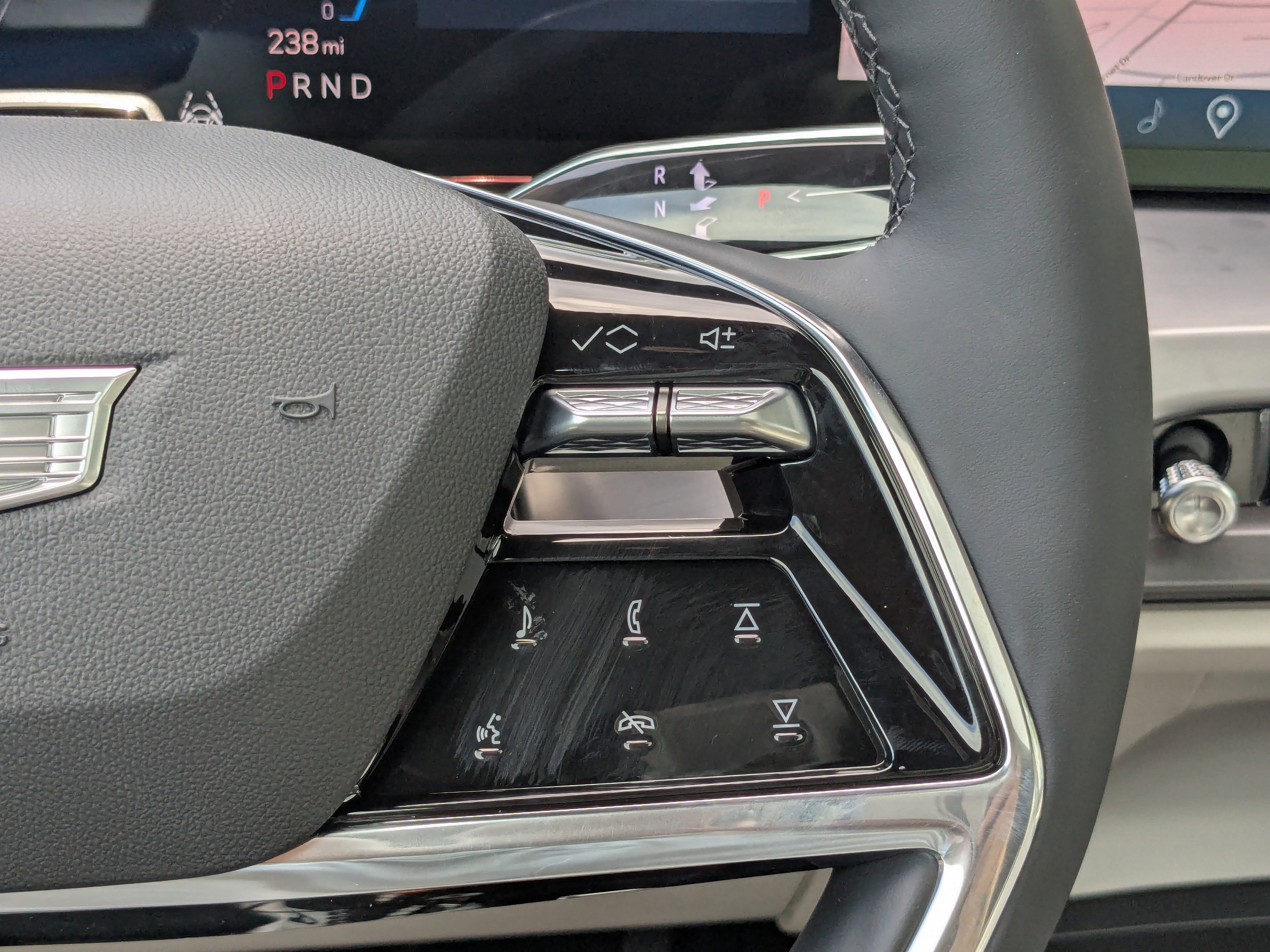 New 2026 Cadillac Vistiq Sport w/ LPO, Floor Liner Package image 11