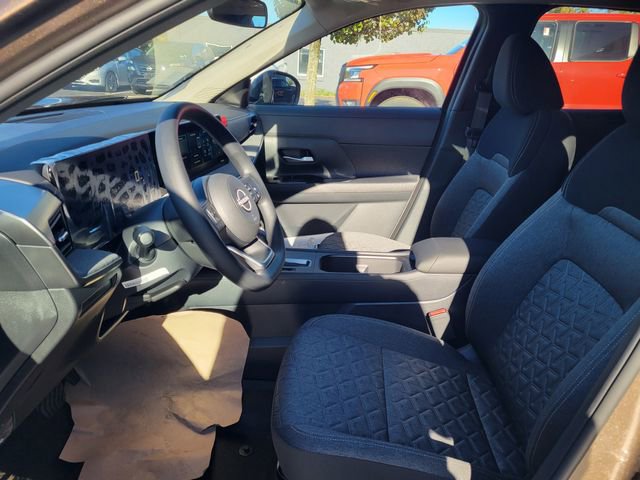 New 2026 Nissan Kicks SV w/ SV Premium Package image 15