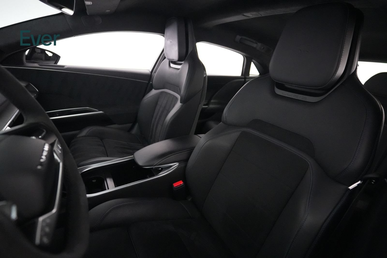 Used 2024 Lucid Air Sapphire AWD/4WD image 4