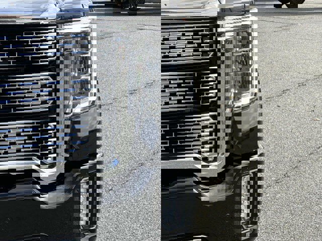 Used 2022 GMC Sierra 3500 Denali image 7