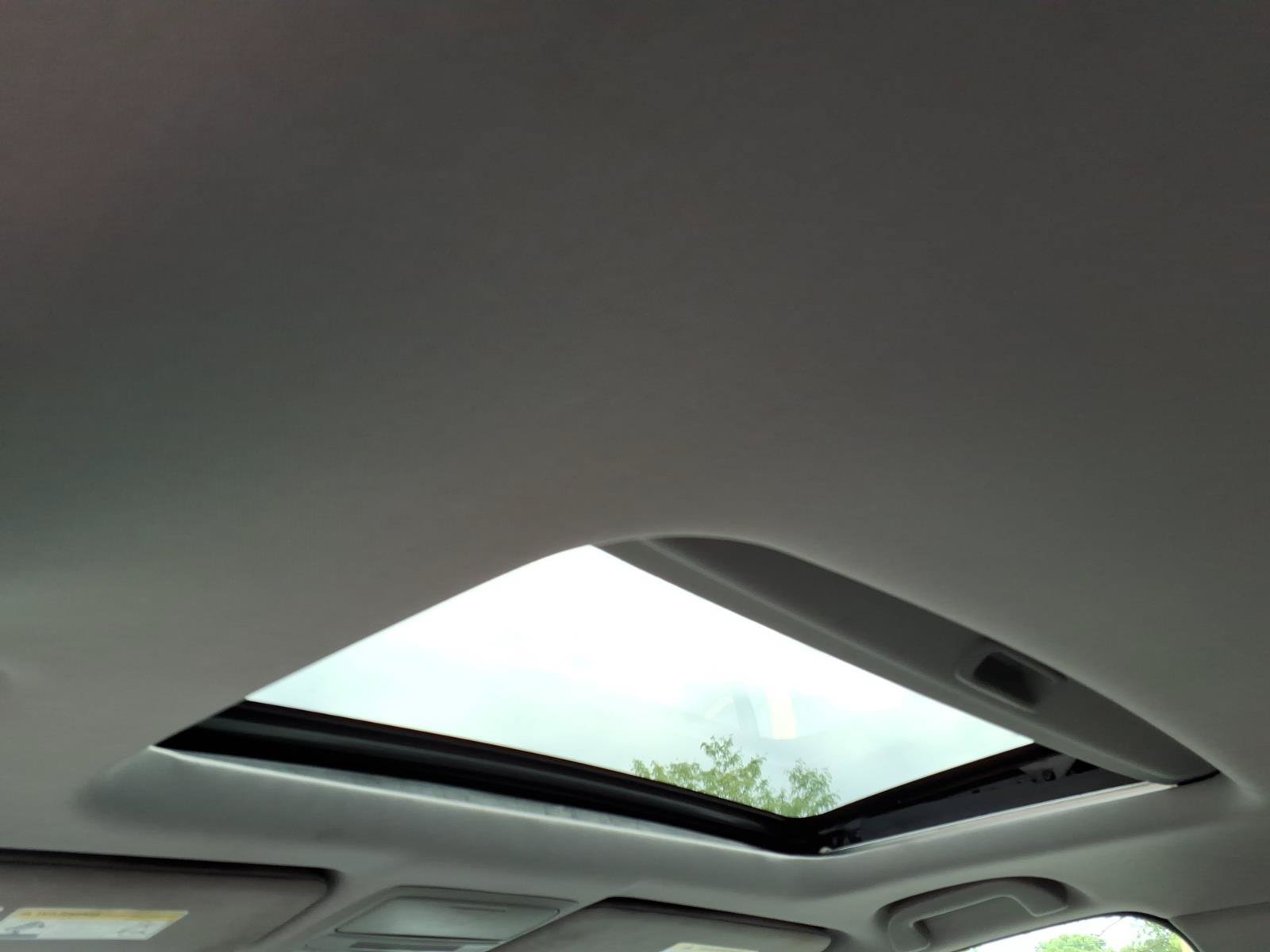 Used 2022 Honda CR-V EX image 5