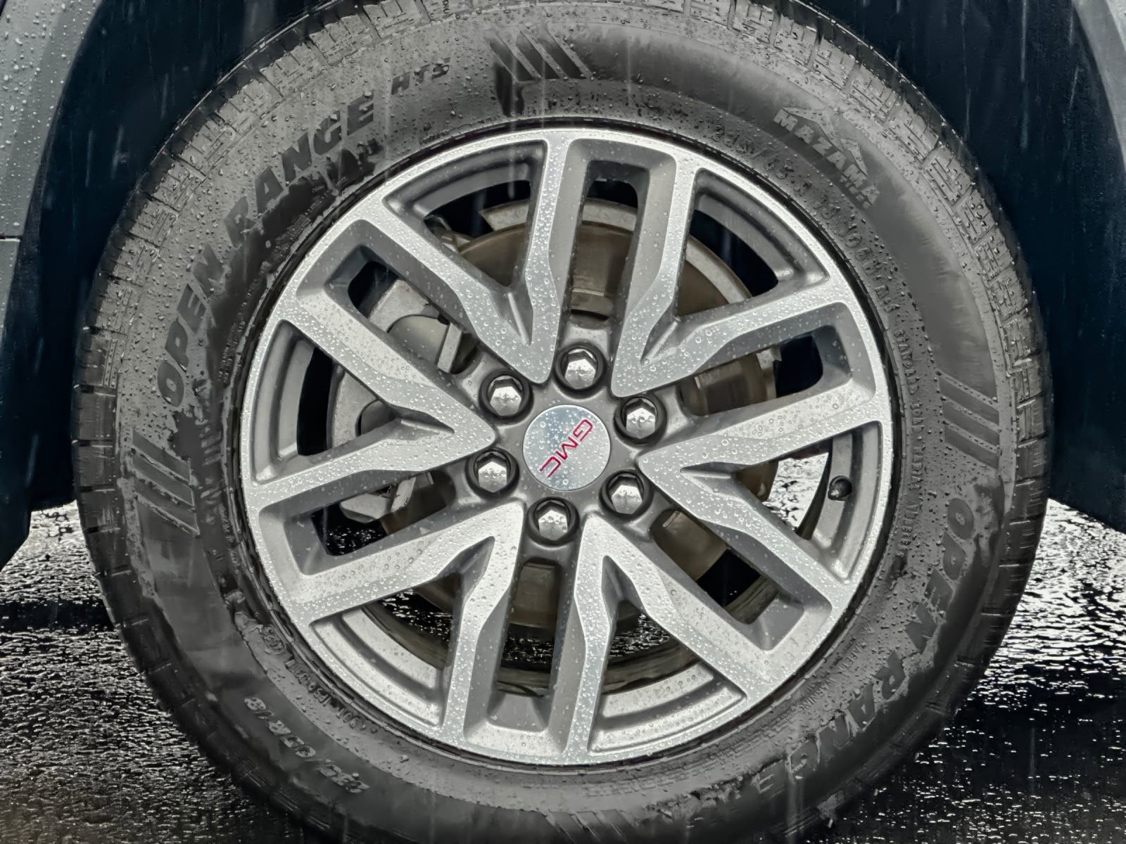 Used 2019 GMC Acadia SLE w/ Driver Alert Package I AWD/4WD image 30