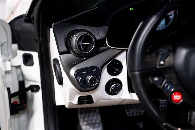 Used 2014 Ferrari F12 Berlinetta RWD image 23
