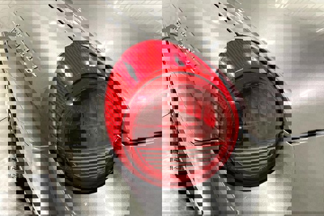 Used 2003 Ford Thunderbird image 26