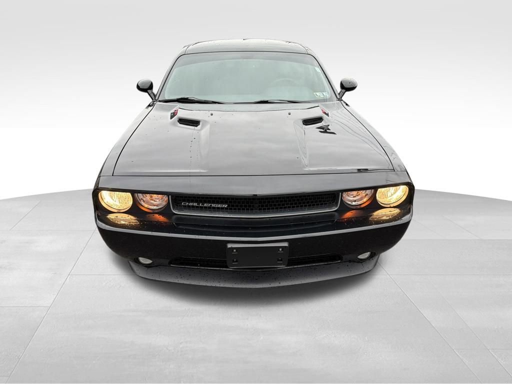 Used 2013 Dodge Challenger SXT Plus image 9