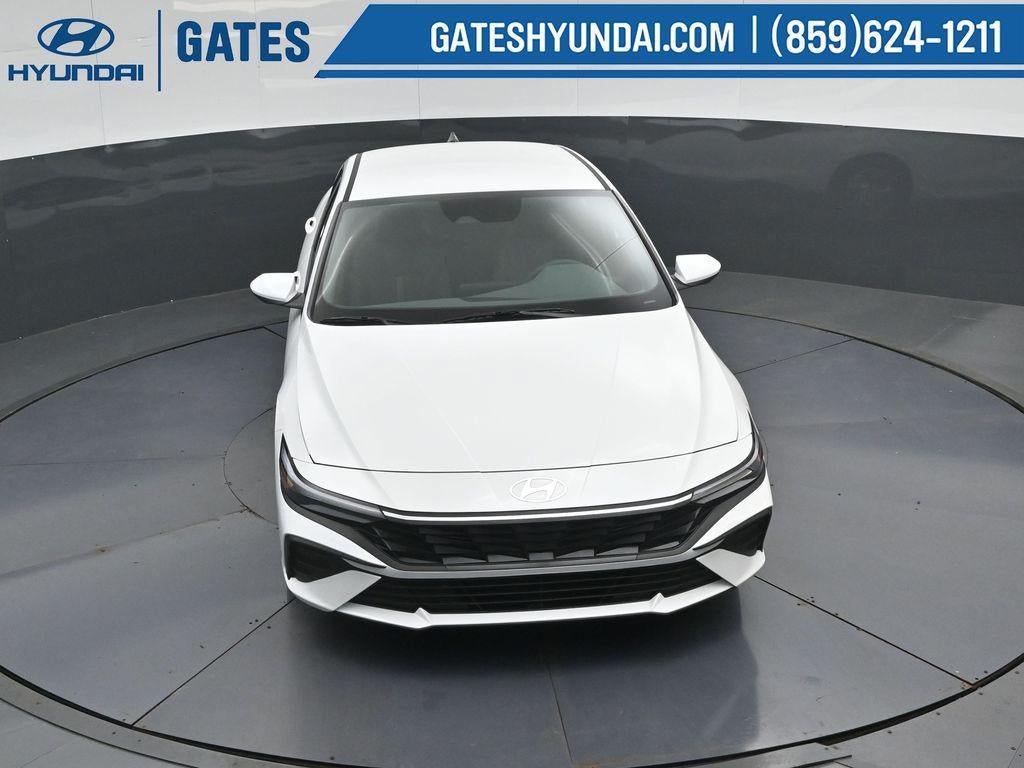 New 2026 Hyundai Elantra SE FWD image 44
