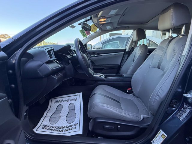 Used 2018 Honda Civic EX-L image 7