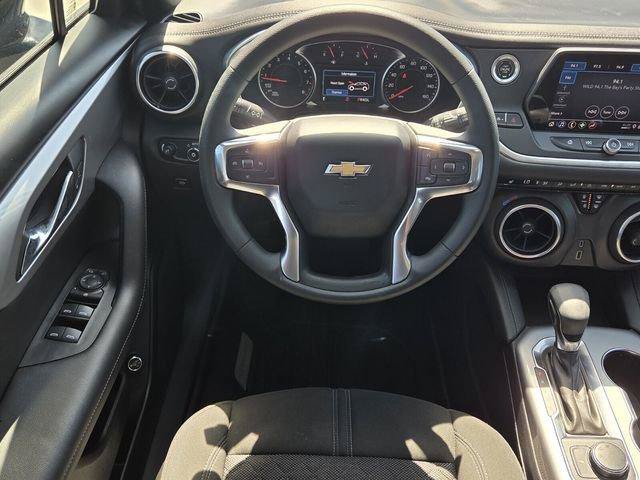 Used 2021 Chevrolet Blazer LT FWD image 14
