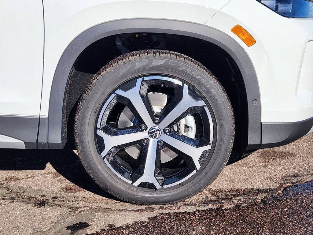 New 2026 Volkswagen Tiguan SE AWD/4WD image 29